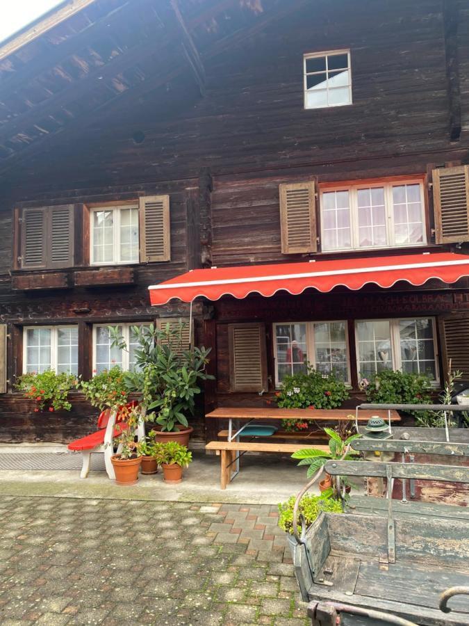 Uncle Eric'S Chalet Matten bei Interlaken Экстерьер фото